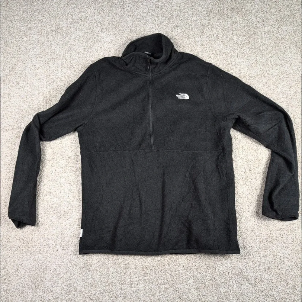 The North Face Mens Circular Design Polartec Quarter Zip Fleece Pullover Black L